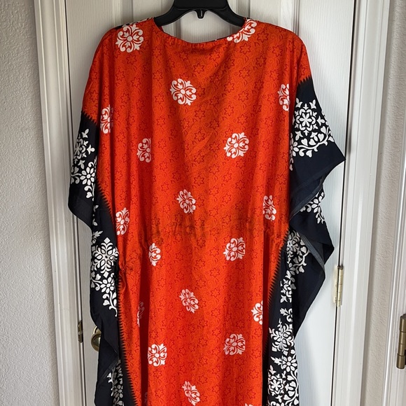 NWT BELL PEPPER EMBELLISHED ORANGE & BLACK CAFTAN - Picture 5 of 9